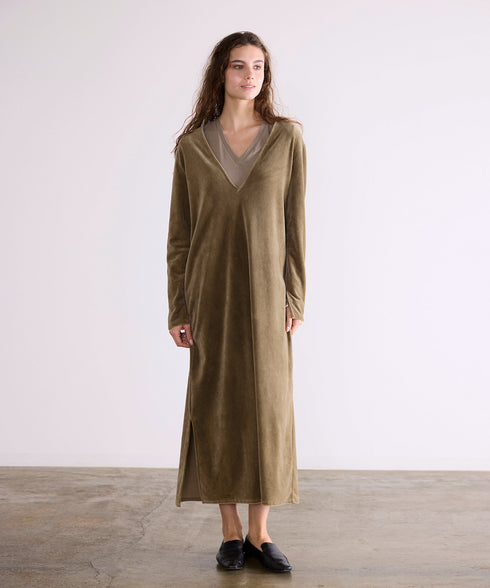 【coming soon】COTTON VELOUR DEEP V-NECK DRESS