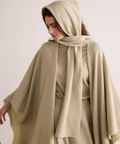 MERINO WOOL PONCHO STOLE