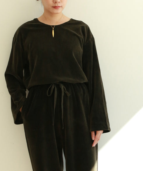 【RE:COLOR】cotton velour deep v-neck top