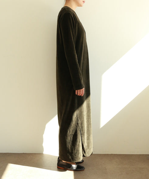【RE:COLOR】cotton velour deep v-neck dress