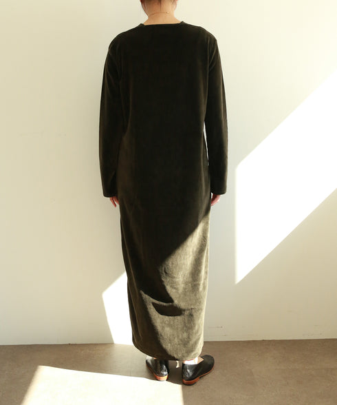 【RE:COLOR】cotton velour deep v-neck dress