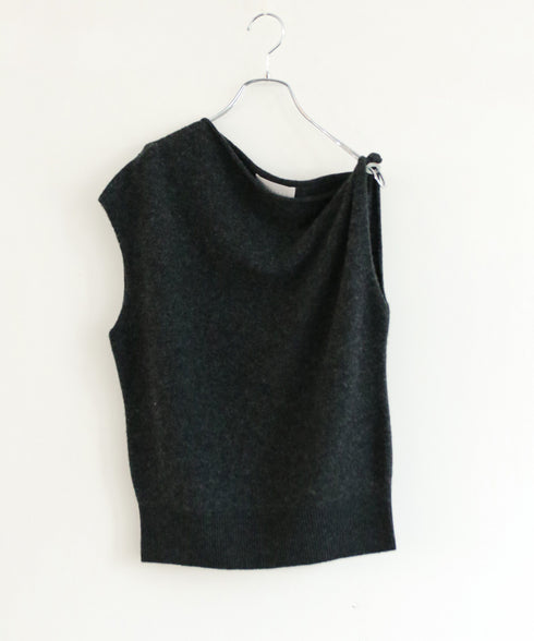 MERINO WOOL ASYMMETRY VEST