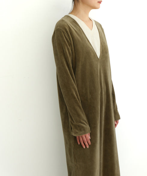 【coming soon】COTTON VELOUR DEEP V-NECK DRESS