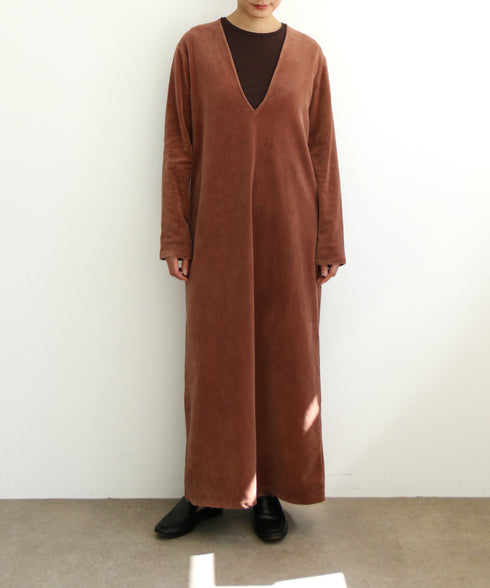 【coming soon】COTTON VELOUR DEEP V-NECK DRESS