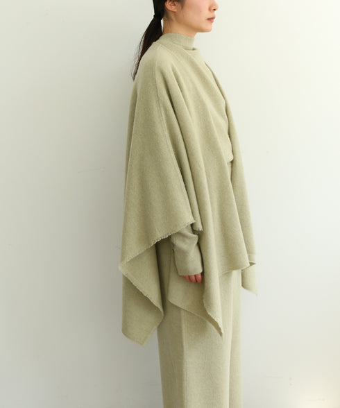 MERINO WOOL PONCHO STOLE